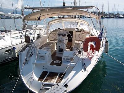 Bavaria 46 cockpit